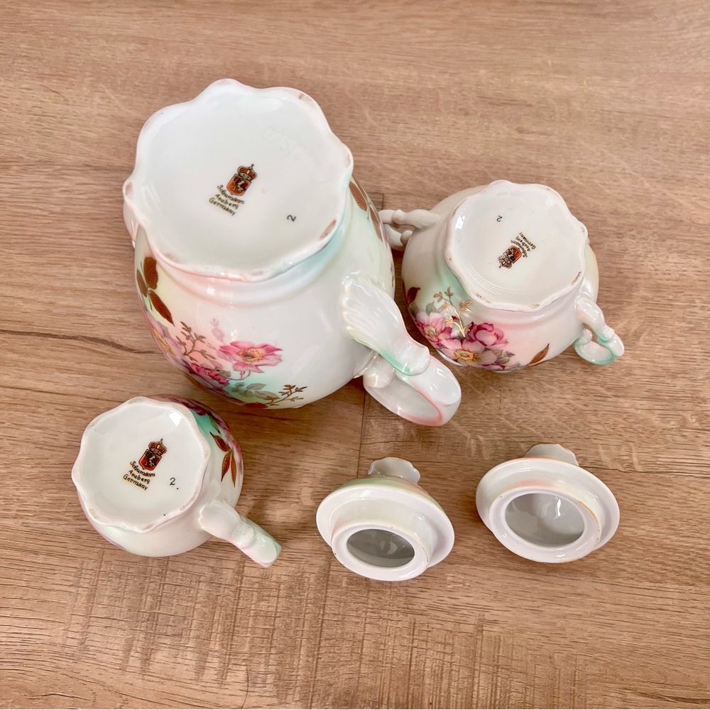 Vtg 1945’s Schumann Bavaria Wild Rose Blush Coffee Pot, Creamer, Sugar Bowl‎ Set - Picture 7 of 9
